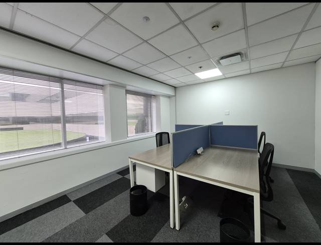 24M² OFFICE TO LET IN ROSEBANK